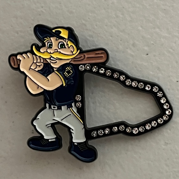 Milwaukee Brewers New Era Hat Pin Baseball Pins Hats Blue Streetwear Border - Picture 1 of 8